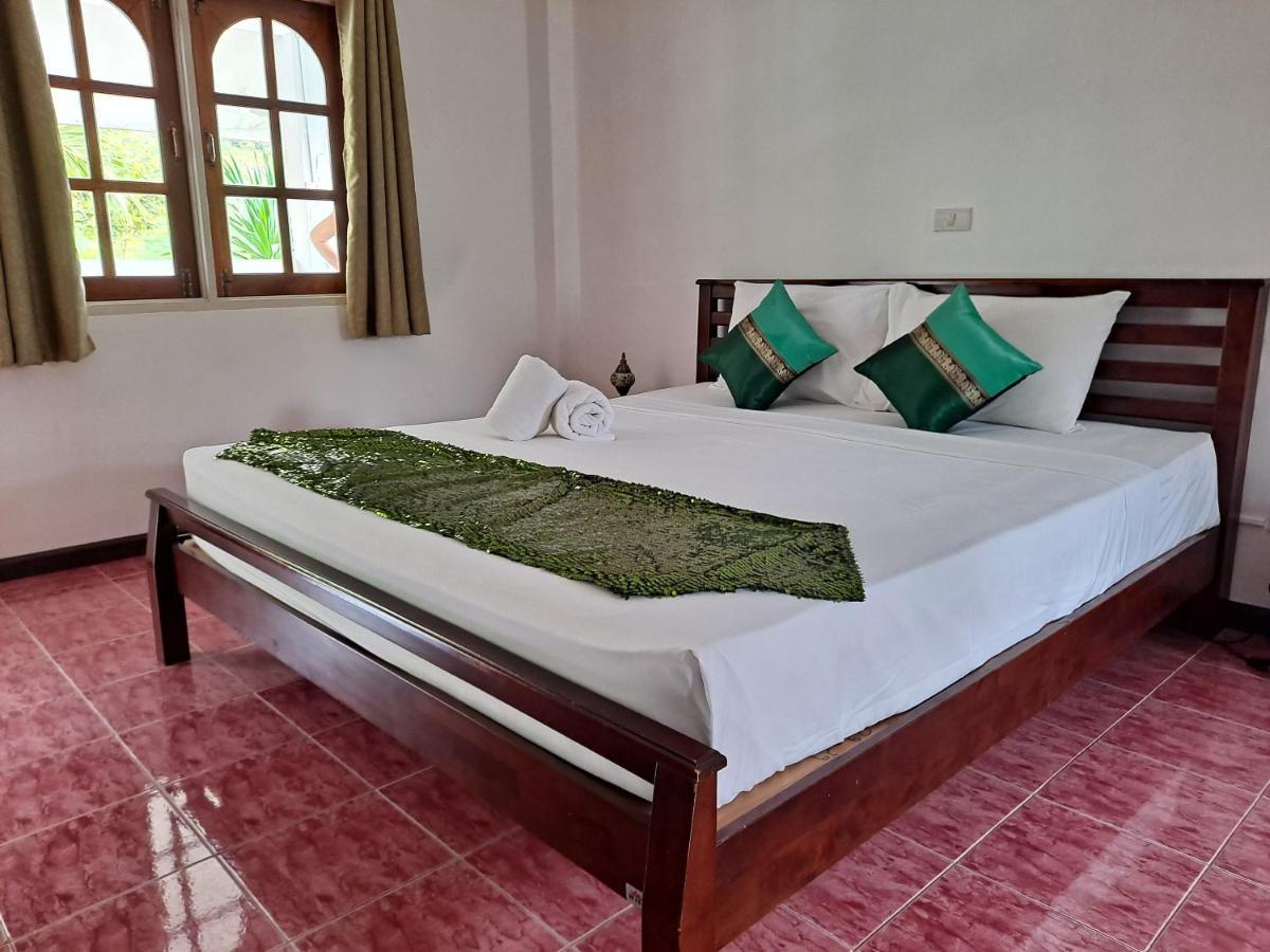 The Beach Boutique Resort Ban Pak Nam Pran Exterior foto